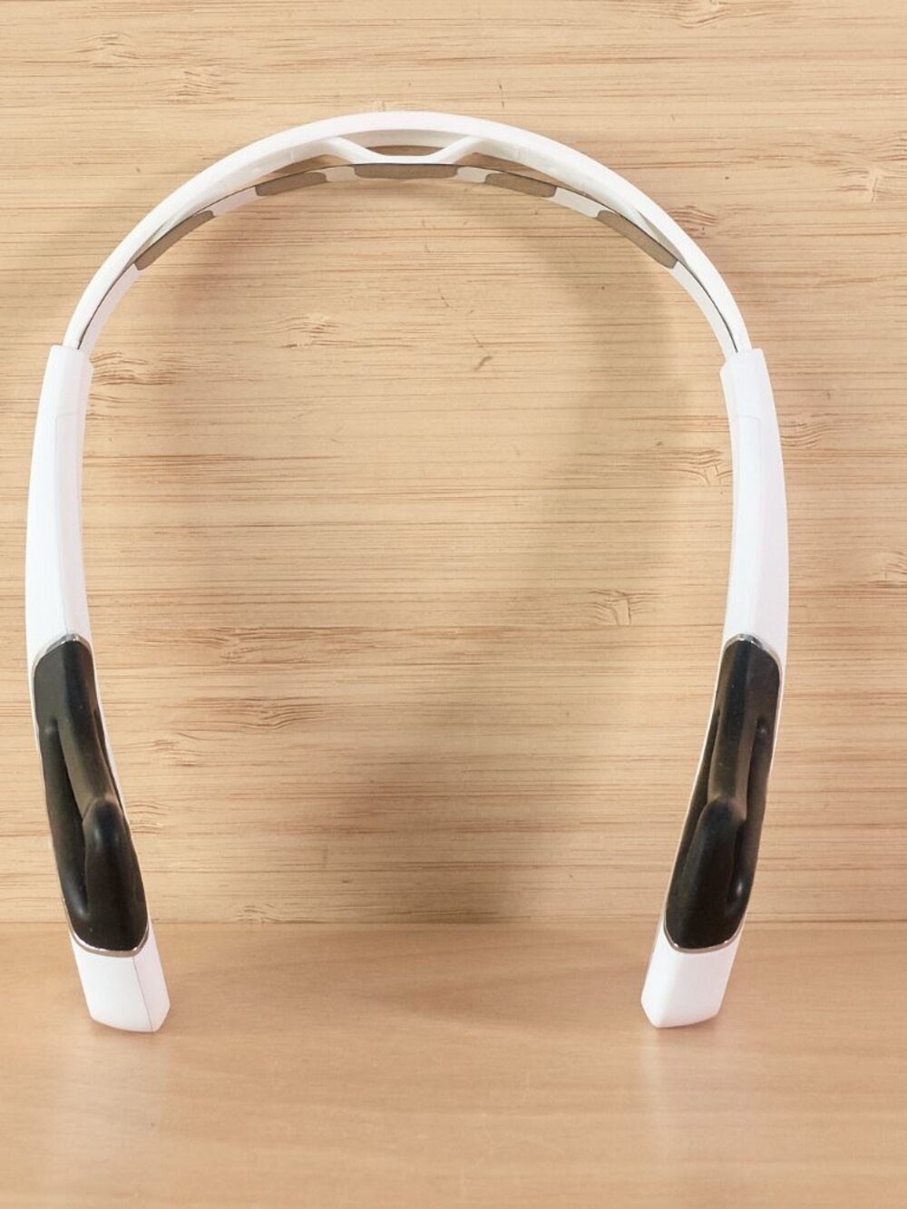 Muse MU-02 Brain Sensing Meditation Headband, Tested Working, with Case V volody